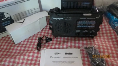 Kaito Voyager-Solar & Crank Weather Alert Multiband Radio, KA500IP + - Image 1 of 4
