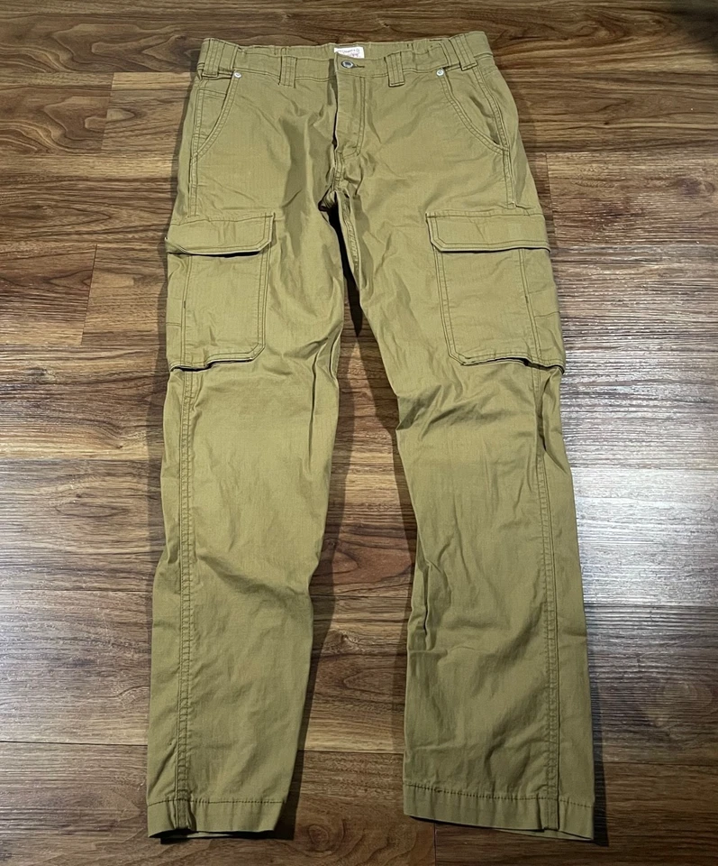 Levis 502 Taper Fit Hybrid Cargo Pants Mens Size 31x32 Brown Utility Cotton FLAW - Image 1 of 4