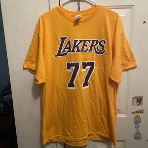 Luka Doncic Lakers Debut Giveaway XL Shirt - Bild 1 von 6