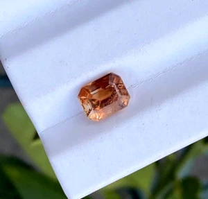 2.65 carat Heated cut topaz emeral shape loose gemstone from Afghanistan - Picture 1 of 6