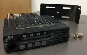 ICOM IC-F221S, UHF Mobile, 440-490 MHz, 8 CH, 45 W, Mount w Screws, No Mic - Picture 1 of 8