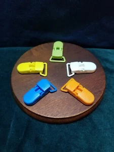 5pcs Baby Safe Dummy Pacifier Clip Random Colors - Picture 1 of 3