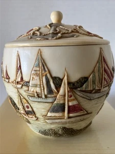 JARDINIA “SAILBOAT REGATTA” Design CACHEPOT TRINKET JAR WITH LID 4 1/4" - Picture 1 of 11
