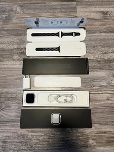 Apple Watch SE 44mm GPS + Cellular 1. Generation Alu (Modell: A2356) - Bild 1 von 10