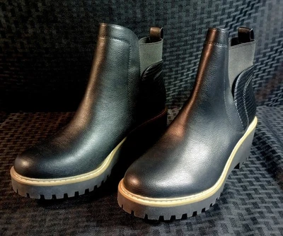 Bota de cuña para mujer DV by Dolce Vita Rango negra talla 8 Foto 1 de 4