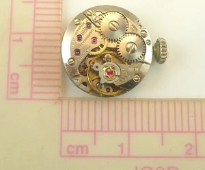 Bulova 6CN Wrist Watch Movement - Good Balance -  Parts  Repair - Picture 1 of 5