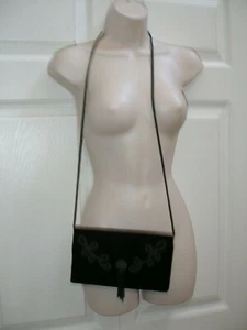 Bolso de hombro de terciopelo negro para mujer se convierte en bolso sin asas Bric A Brac Ribete - Imagen 1 de 11