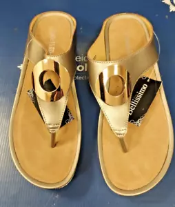 Bellissimo Bronze / Gold Size 7 Flip Flop Type Sandals - Picture 1 of 6