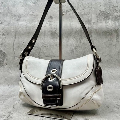 Raro Bolso Coach Soho Cuero Blanco Un Hombro Vintage Hebilla. Foto 1 de 4
