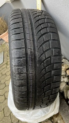 4 Winterreifen Neu 255/55 R18 109 H XL  Auf Alufelgen , Silber, gebraucht - Bild 1 von 4