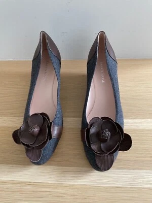 Taryn Rose Brown and Grey Leather Pumps 7.5M - Image 1 of 3