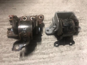 COPPIA SUPPORTI MOTORE MITSUBISHI LANCER RALLIART EVOLUTION X 10 (SINISTRA/DESTRA) - Foto 1 di 5