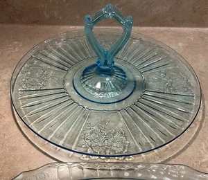 Blue Mayfair open Rose Pieces Depression - Picture 1 of 3