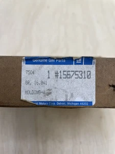 Genuine GM OEM Windshield Molding 15675310 - NOS - Picture 1 of 2