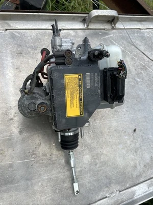 2005-2009 LEXUS GX470 ABS ТОРМОЗ ГЛАВНЫЙ ЦИЛИНДР УСИЛИТЕЛЬ ПРИВОД 89541-60061 OEM - Изображение 1 из 4