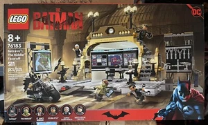 Retired Batman Lego Set 76183 Batcave: The Riddler Face Off - Picture 1 of 2