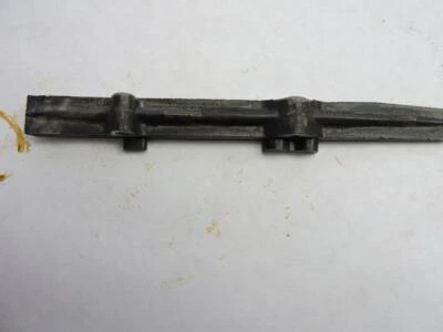 Guía de cadena Kawasaki KZ400 KZ400-A1 KZ400D KZ400S W19156 12053-003 NUEVO DE STOCK Foto 1 de 3