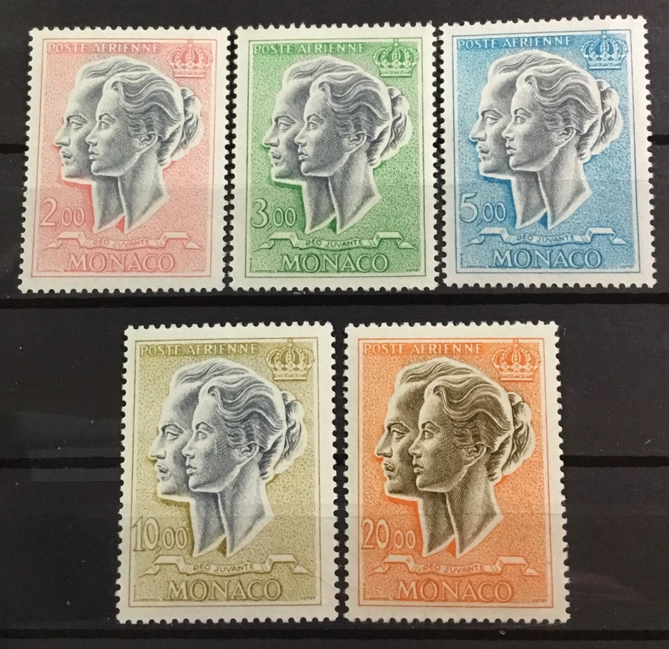 MÓNACO C69-C72A.  PRINCE RAINIER III & PRINCESS GRACE, CORREOS AÉREOS. MNH Foto 1 de 1