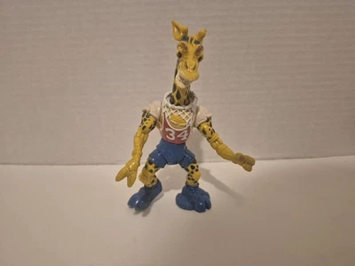 Figura de acción Playmate 1993 TMNT Teenage Mutant Ninja Turtles Half Court Giraffe Foto 1 de 4