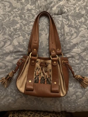 Сумочка Ellen Tracy кожаная с дизайном из бисера - Изображение 1 из 4