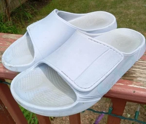 OOFOS OOAHH Sport Flex Lightweight Recovery Slide Sandal M8 W10 Light Blue - Picture 1 of 7