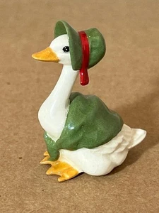 Vintage Hagen Renaker Miniatur Mutter Gans mit grünem Schal und Mütze - Bild 1 von 5