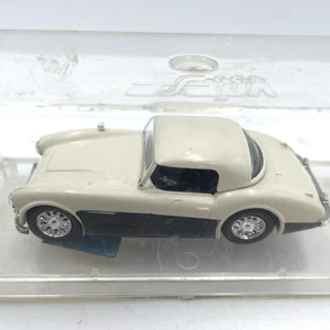 Vitesse Austin Healey 3000 White 1/43 Scale Model Car                        H16 - Picture 1 of 19
