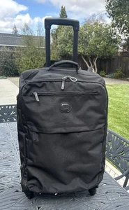 BRIC'S X-Travel 22” Black Telescoping Handle Spinner Suitcase Carry On - Picture 1 of 14