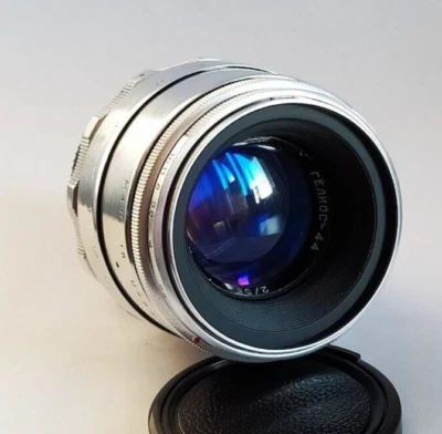 Helios 44 Lens 8 blades 2/58 mm mount M42 Silver - Image 1 of 4