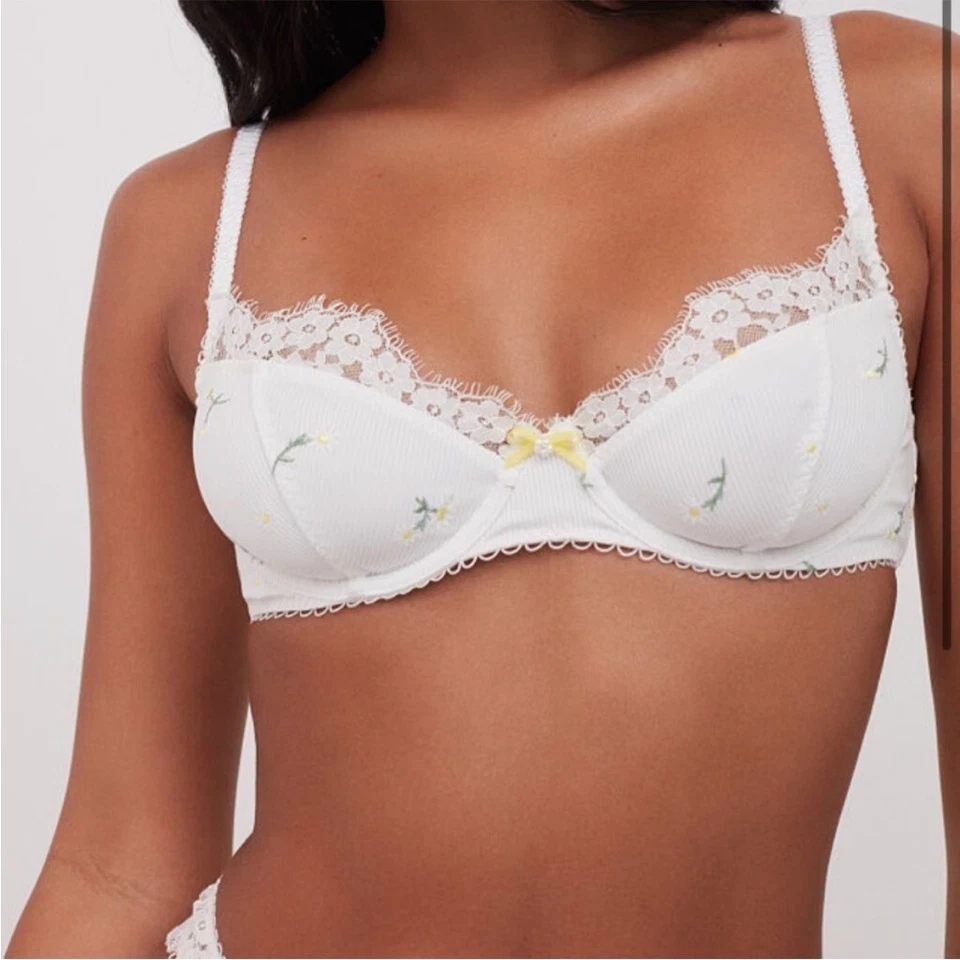 For Love and Lemons Lia Daisy Embroidered Bra Women's Small - Image 1 of 4