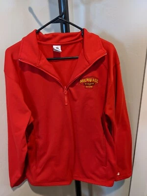 Milwaukee Burger Co. Sweatshirt Mens Size Medium (M) Grill & Bar Color Red - Image 1 of 4