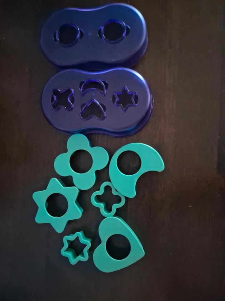 Tupperware Ausstechformen - Bild 1 von 1