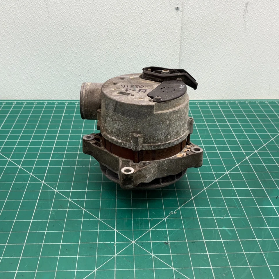 88-96 BMW E31 E32 850i 850Ci 750iL ALTERNATOR GENERATOR 1126610 OEM - Image 1 of 4