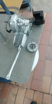 Saxonette,Drei Stufen Getriebe Motor,lesen,läuft,+Ersatz Getriebe, (TK Vergaser) - Bild 1 von 4