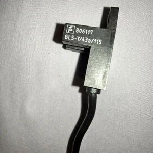 P+F GL5-Y/43a/115 806117 Photoelectric Switch sensor New✦KD - Picture 1 of 4