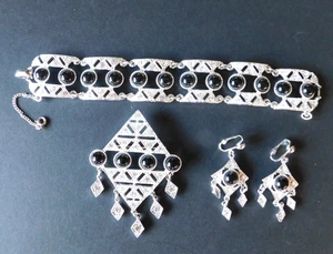 Vintage  SARAH COVENTRY OPERETTA CABOCHON RHINESTONE BRACELET BROOCH EARRING SET - Picture 1 of 14