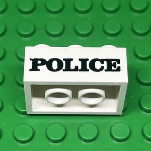 LEGO White Brick 2x3 w/Black 'POLICE' Serif Bold Pttn (Embossed) 370 256 354 611 - Picture 1 of 3