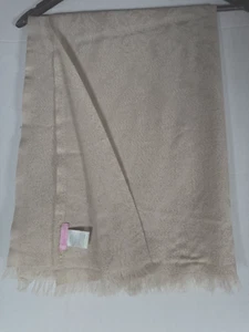 Lilly Pulitzer Gold Scarves Wool Metallic 76" with fringes x 26" Rectangle - Picture 1 of 14