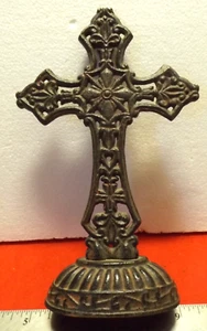 ANTIQUE Ornate Cast Iron Cross on Base GOTHIC Rustic Beautiful - Picture 1 of 6
