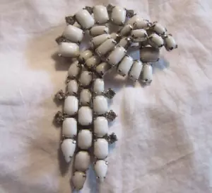 Kramer of New York Signed White Glass & Rhinestones Draped Vintage Brooch Pin - Picture 1 of 4