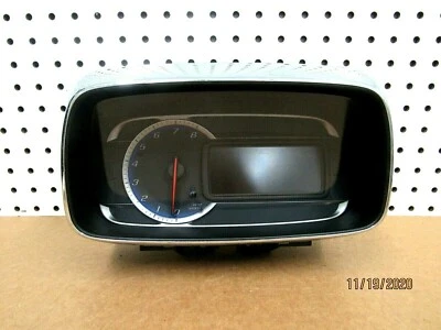 Chevrolet Trax 2015 2016 velocímetro calibre clúster millas 67.330 OEM 94532507 Foto 1 de 3