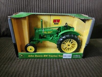 Tractor John Deere 15348 Modelo BW: Escala 1/16: Nuevo En Caja Foto 1 de 4