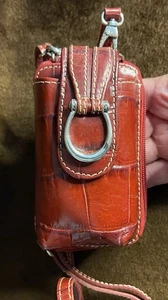 Cartera Brighton Cuero Rojo Mini Teléfono Celular Tarjeta de Crédito Bandolera De Colección  - Imagen 1 de 10