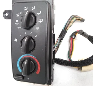 55056702AD Dodge 1999-2002 Ram interruptor de control de calefacción espejo botón de descongelación V87 - Imagen 1 de 12