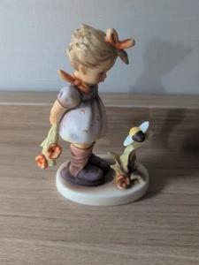 Goebel Hummel 450/0 TMK-8 - "Will es stechen?" Top Neuwertig  - Bild 1 von 3