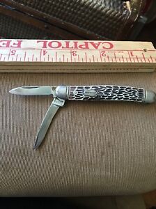 Vintage Imperial Pocket Knife Black and White Body 2 Blades 4"