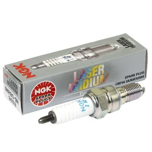 Bougie NGK Iridium IMR8C-9H pour Hm-Moto Cre F 250 Honda Crf 250 Année 2004-2019 - Photo 1/5