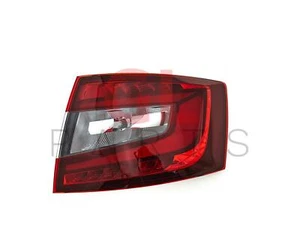 Lampada fanale posteriore PER SKODA OCTAVIA 5E 2017-2019 5E5945208 destra HELLA nuova - Foto 1 di 8