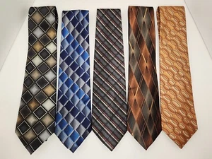 Menge 5 Crazy Horse mehrfarbige geometrische Krawatten 100 % Seide - Bild 1 von 3
