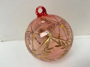 Blown Glass Red/Pink Globe Ball *Christmas Ornament* Etched Gold Snowflake X-Mas - Picture 1 of 5